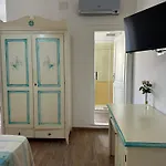 Ng Ammentos 奧爾比亞