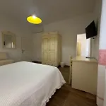 B&B Ng Ammentos