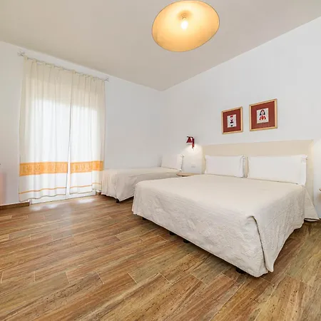 Ng Ammentos Bed & Breakfast Olbia