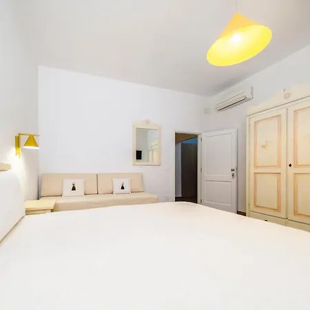 Ng Ammentos Bed & Breakfast Olbia
